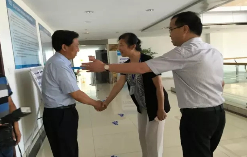 201904031512115ca45ccb51ca7